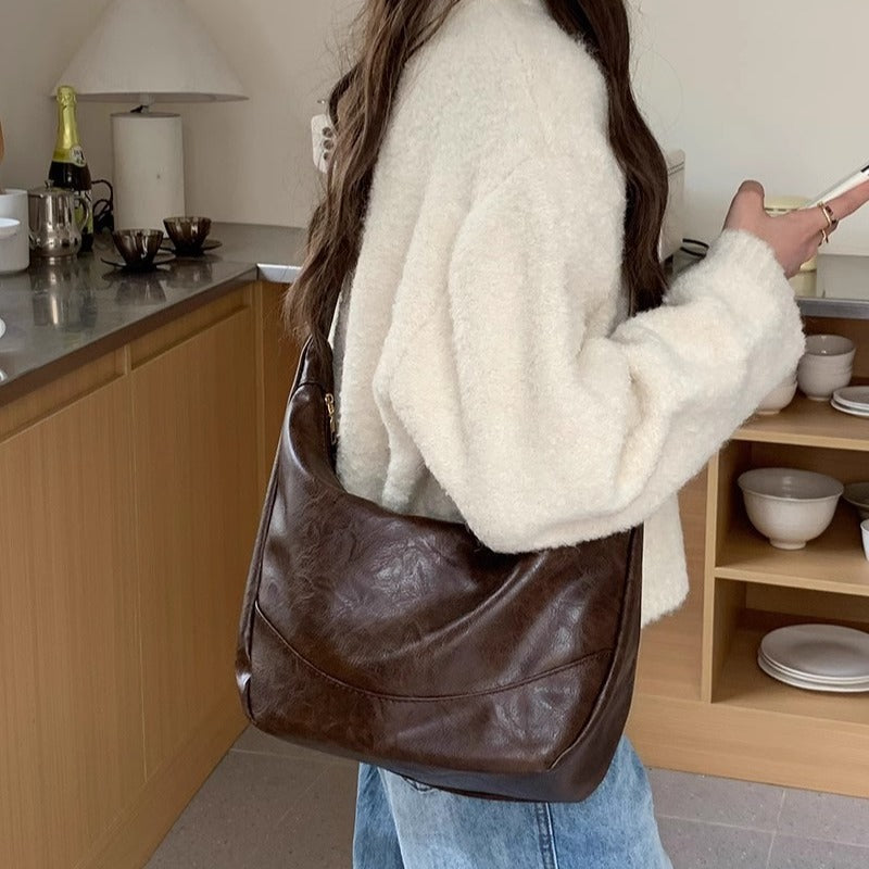 Retro Casual Large Capacity Single Shoulder Crossbody Bag
